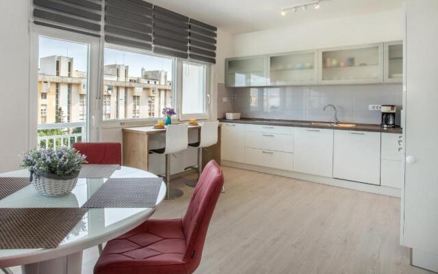 AC Apartment