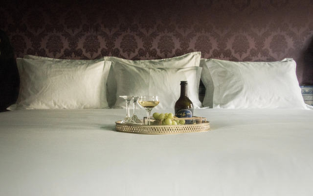 Pensão Amor Madam’s Lodge