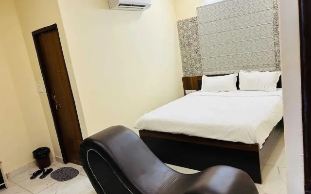 Comfort In Hotel And Restaurant Jodhpur