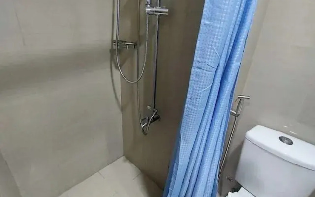 Shore 1 Tower C2 Unit 640