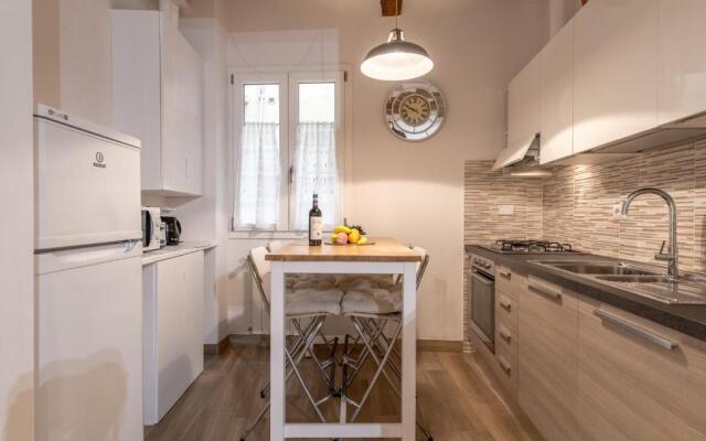 Santa Croce Place by Mmega