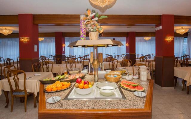 Hotel Encamp