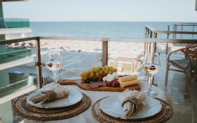 Studio Beach Residence Navodari