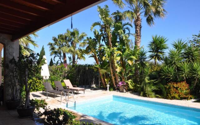 Lachi Marina Villa #17