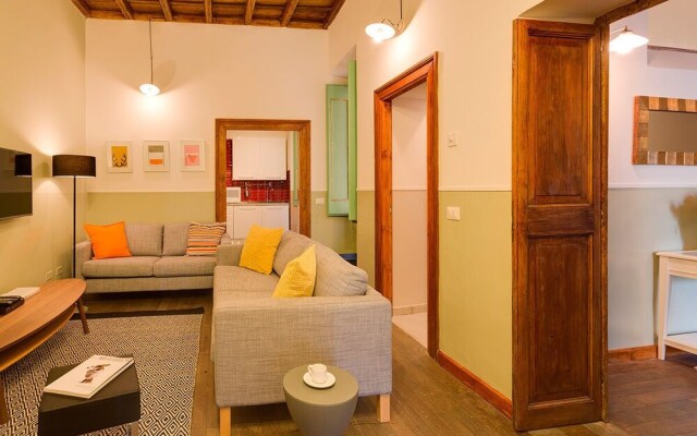 Rome Accommodation - Baullari III