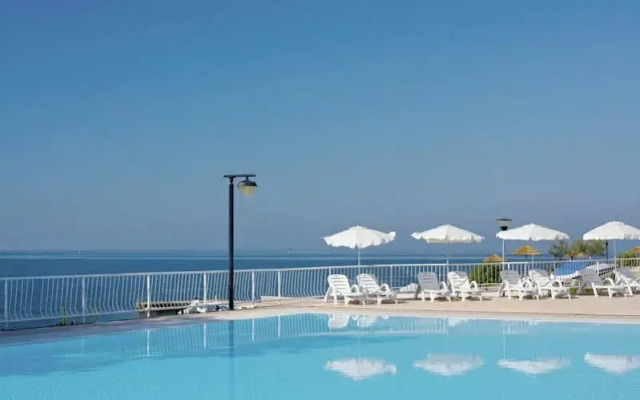 Solaris Naturist Residence