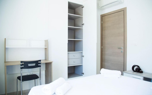 R Sidence Malaga Luxe et Confort La Marsa