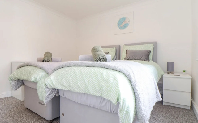 Apple Tree Bungalow