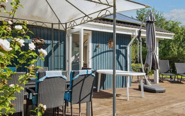 Serene Holiday Home in Juelsminde near Beach