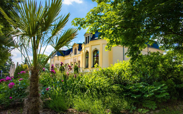 Schloss Breitenfeld Hotel & Tagung