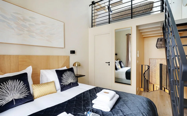 Cottage With 2 Rooms in Batignolles