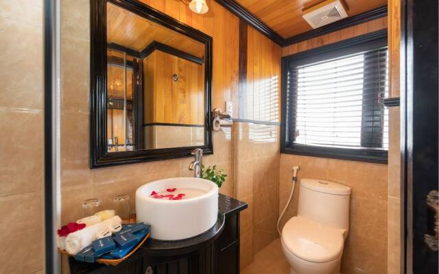 Swan Boutique Cruises