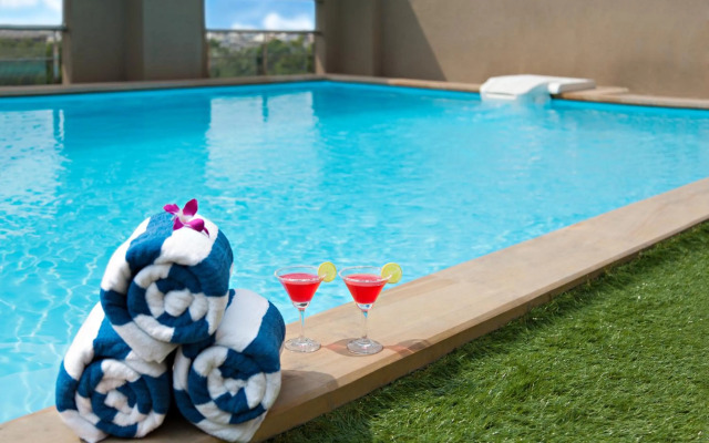 Click Hotel Junagadh