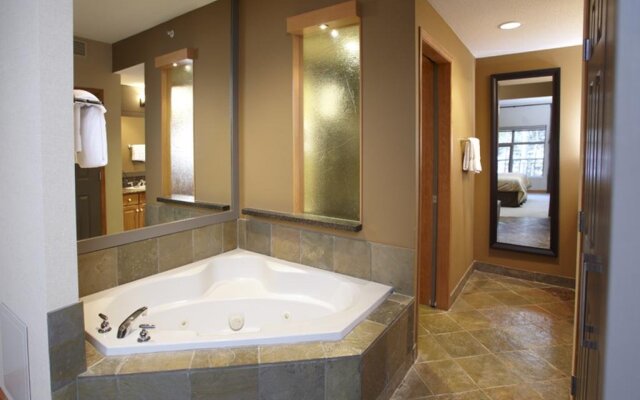 Platinum Suites Resort - Vacation Rentals