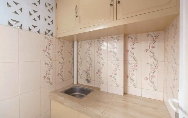 RedDoorz Plus Syariah near RSUP Dr. M. Djamil Padang