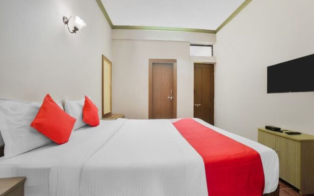 Oyo 22417 Pleasure Inn