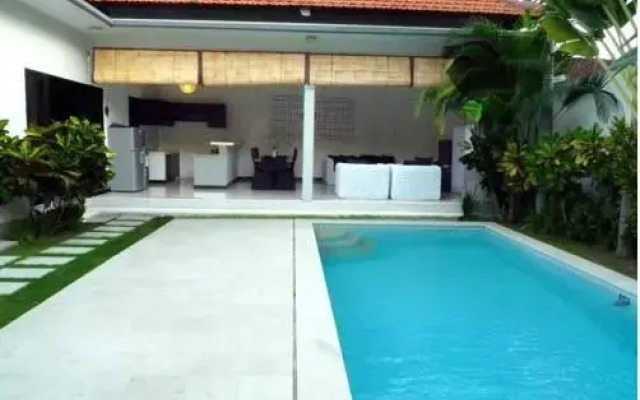 Villa Rumah Maria
