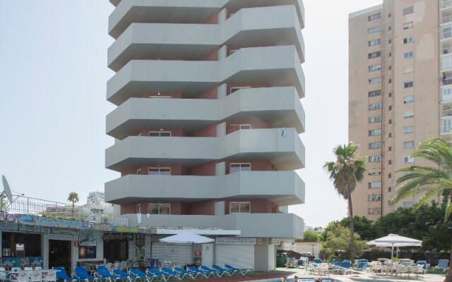 Magalluf Playa Apartments - Adults Only