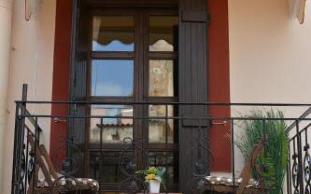 Enetiko Rooms