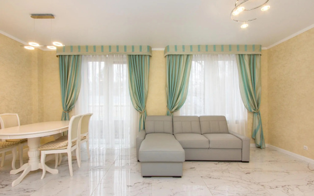 Апартаменты на проспекте Калининградский 79б корпус 2