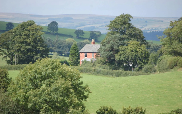 The Old Vicarage Dolfor