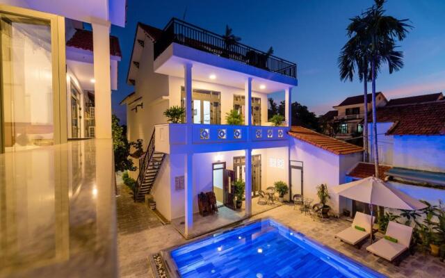 Hanh Nhung Villa