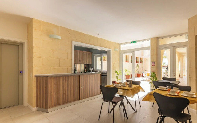 Ta'battista B&B & Pool - Ir'ramla