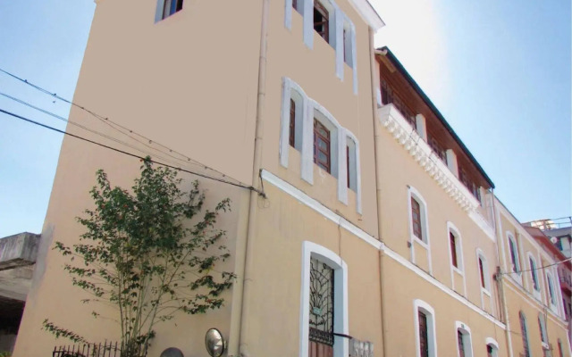 San Blas House & Suites