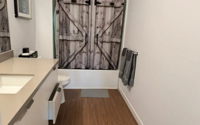 Premier Apts in Vibrant Downtown LA