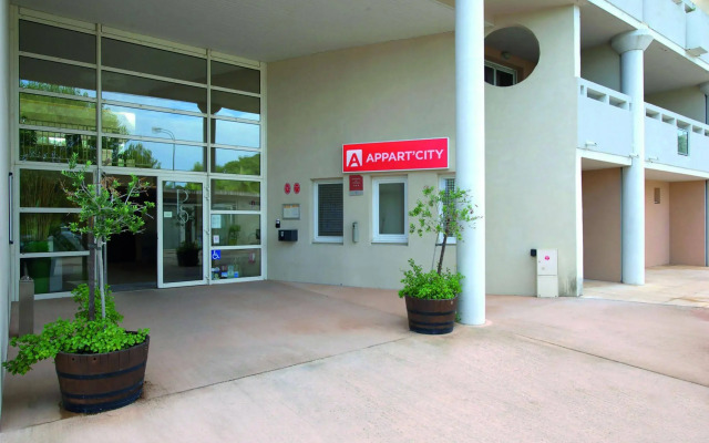 Comfort Aparthotel Six-Fours