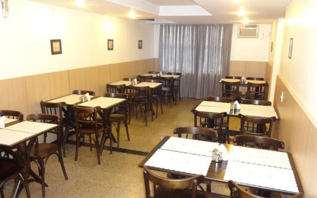 Hotel Diplomat by Bsb Inn