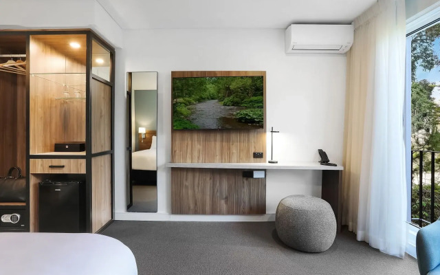 Killara Hotel & Suites