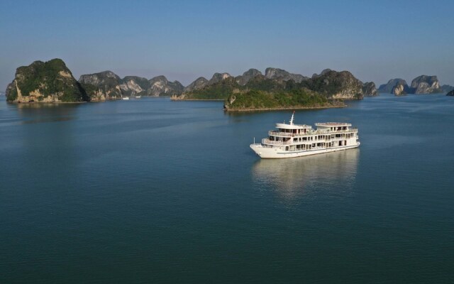 Halong Sapphire Cruise