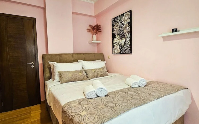 Villa Aitheras With sea Views and Garden