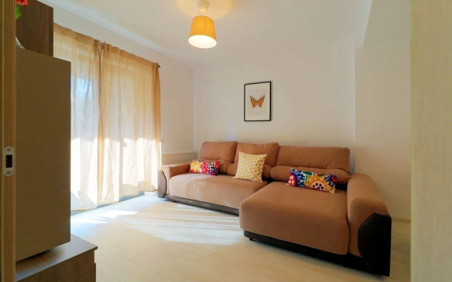 Maia Apartments