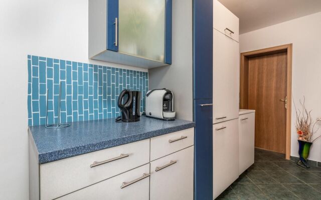 Nice Apartment in Omisalj With Wifi and 1 Bedrooms