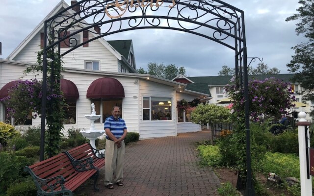 Auberge Gisele's Inn