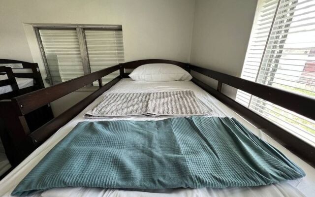 Hallandale Beach Hostel