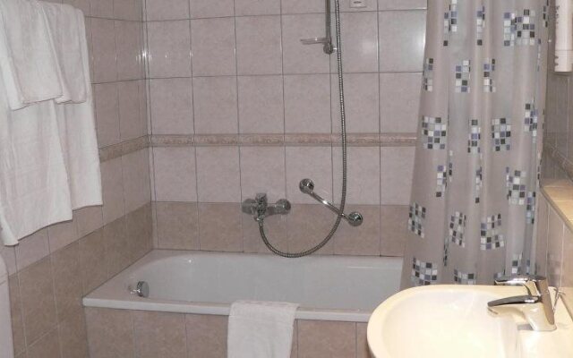 Hunguest Grandhotel Galya****