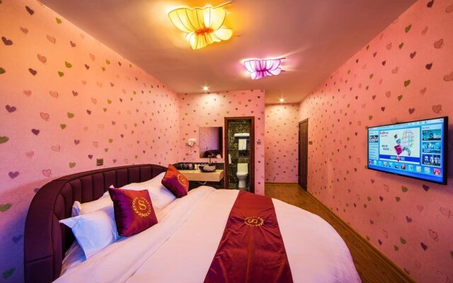 Dream In Jiangnan Hotel