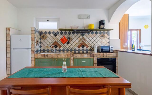 Residenza Agrifoglio 32676