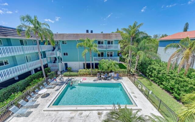 Anna Maria Island Bay Watch Bungalow