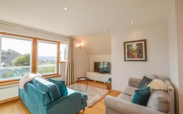 Rowan Tree Apartment