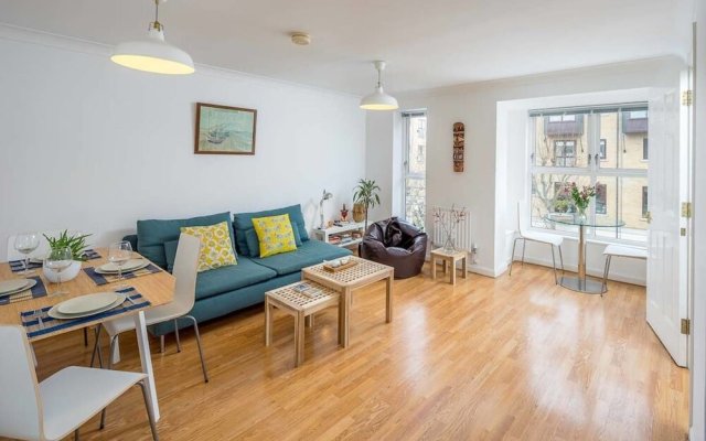 Charming 2BR Apartment near the ExCeL