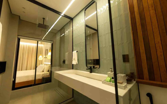 Nanii Hotel