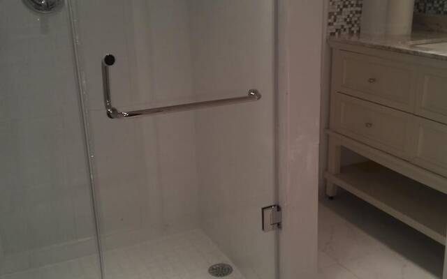 Hamilton Guest House by Elevate Rooms