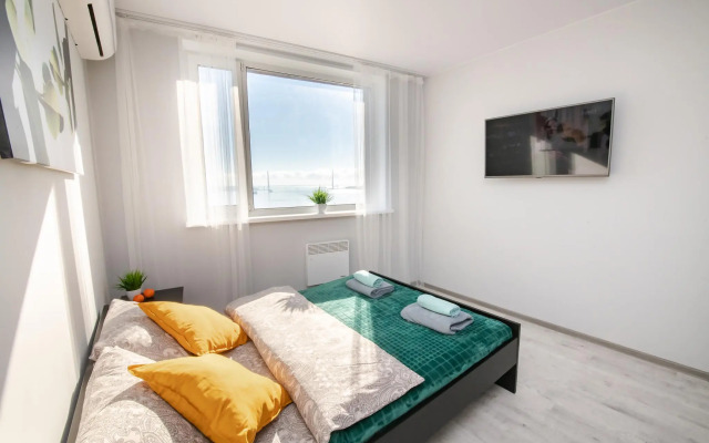 Уютные студии на улице Леонова