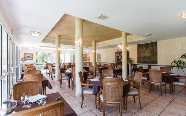 Logis Hotel les Cimes