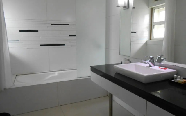 Sapphire Suites