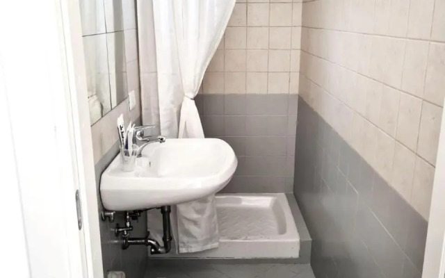 Apartment 1913